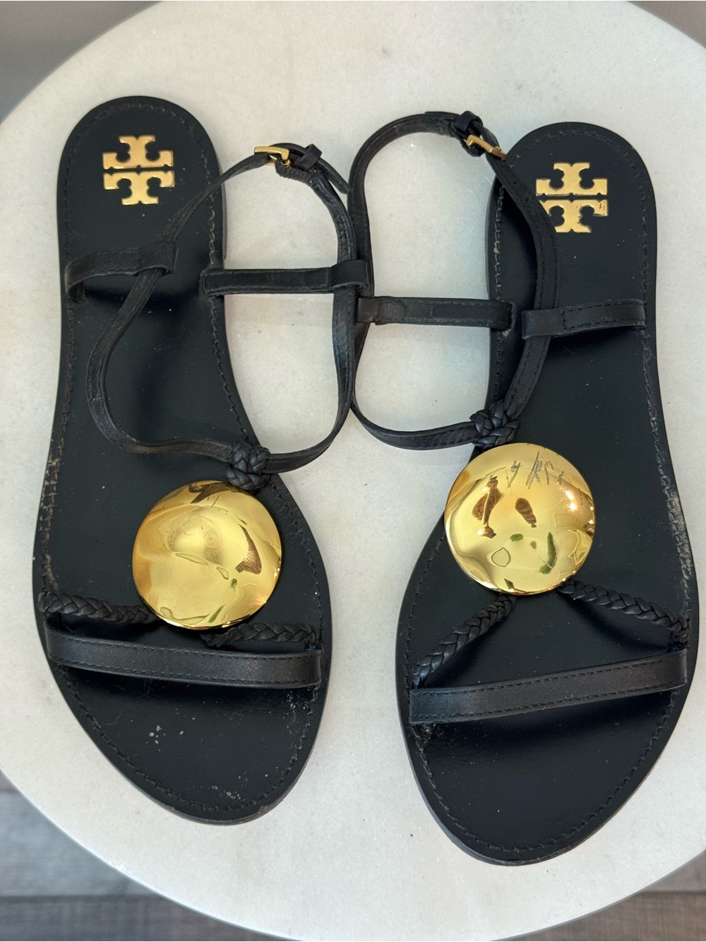 Tory Burch Patos Black Leather Sandals with Gold Medallion Accent Sz 7.5